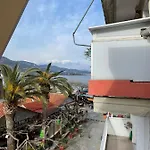 Апартаменты Adrianos House By The Sea *
